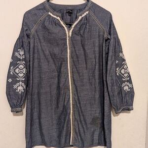 Art Class blue shirt with white embroidery on the sleeves. Size medium